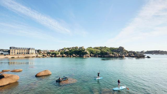 Activités nautiques - Paddles à la plage Saint-Guirec | Perros-Guirec | Côtes d'Armor (Bretagne)