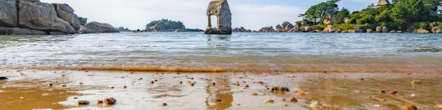 Oratoire à la Plage de Saint-Guirec- Perros-Guirec | Côtes d'Armor (Bretagne)