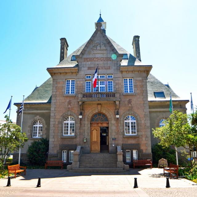 Mairie de Perros-Guirec