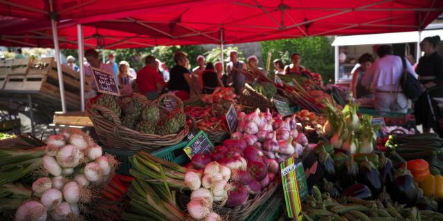 Marché Centre Ville 01