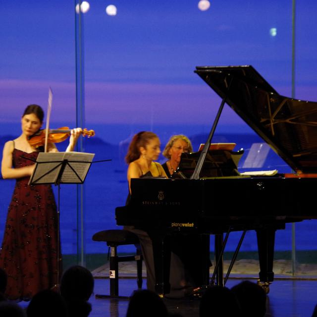 Fanny Clamagirand (violon) et Vanya Cohen (piano) | Festival Musique de Chambre 2017 | Palais des congrès de Trestraou