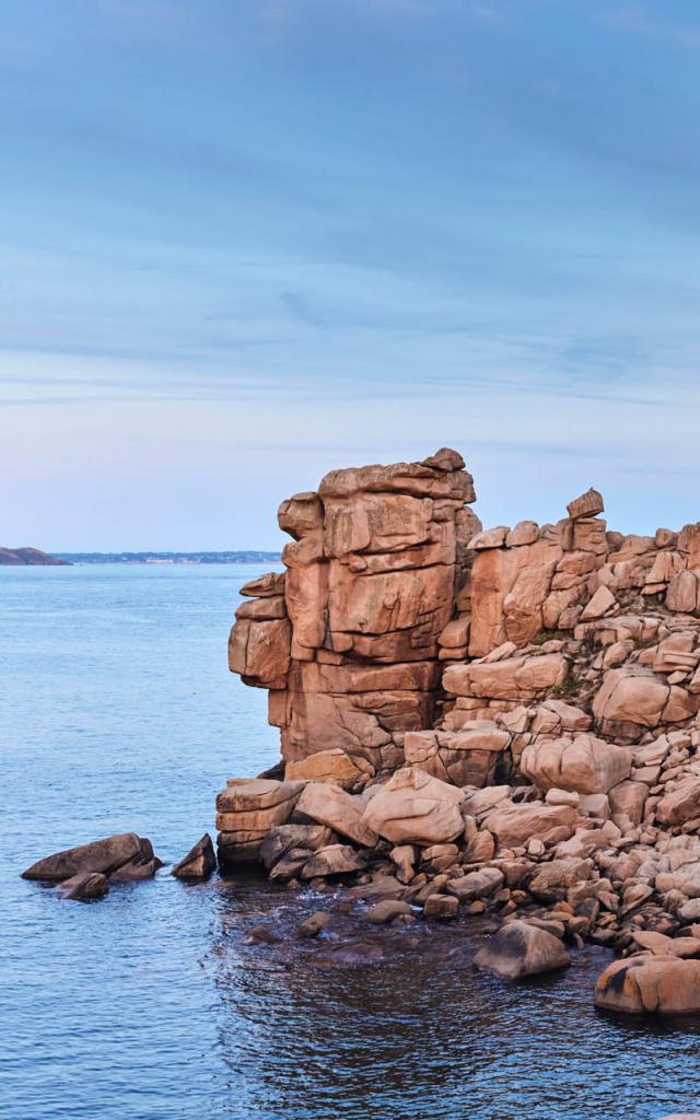 La sorcière, rochers - Ploumanac'h - Sentier des douaniers | Perros-Guirec | Côtes d'Armor (Bretagne)