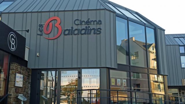 Cinéma les Baladins Perros-Guirec, Trestraou, Côtes d'Armor (22), Bretagne