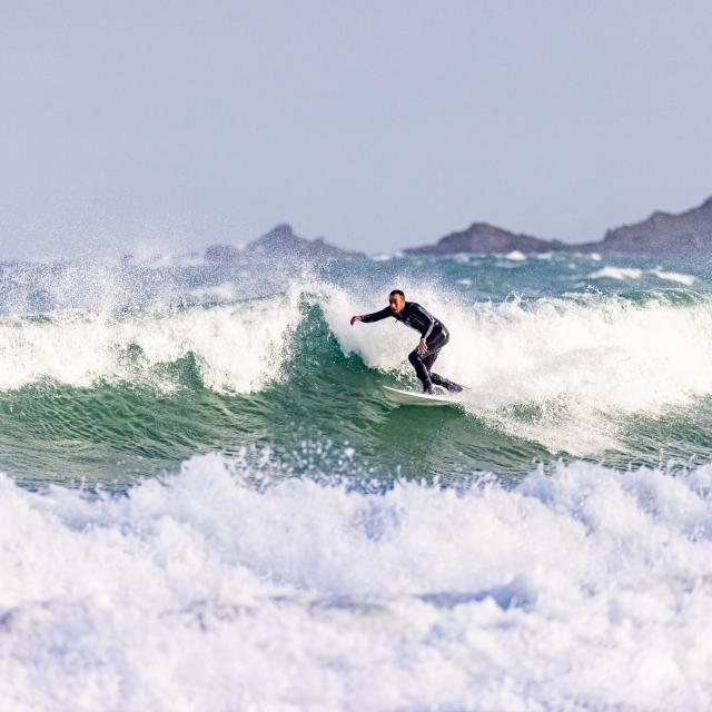 Surf plage de trestraou Perros-Guirec