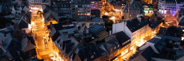 Perros-Guirec - Soirée au Centre Ville - drone Chimair