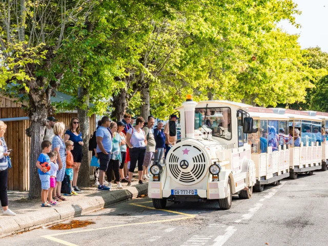 Le Petit Train de la Côte à Perros-Guirec